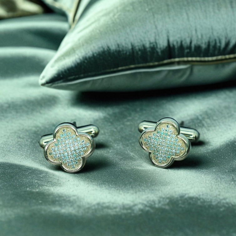 Quatrefoil Cufflinks 18K Gold-Plated Sterling Silver with Emerald Stones