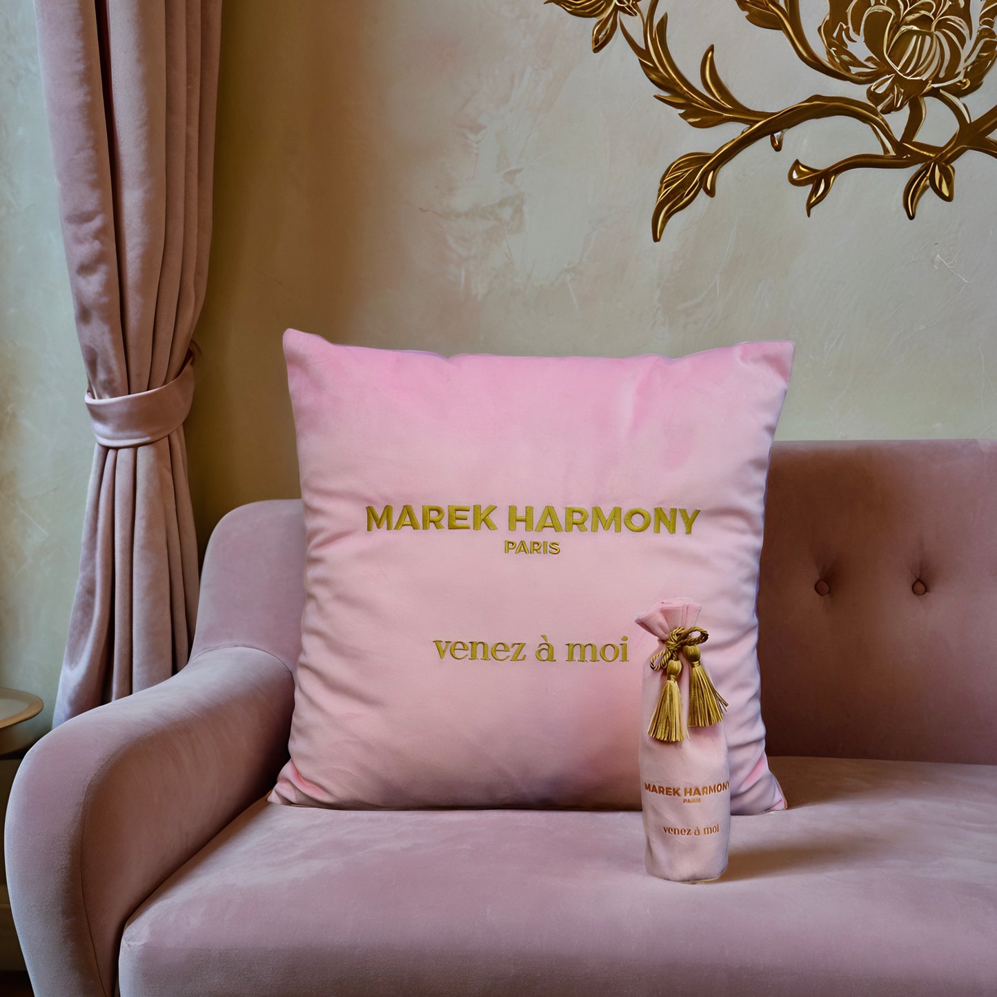 SPRAY OF LOVE & MAREK HARMONY PINK VELVET PILLOW